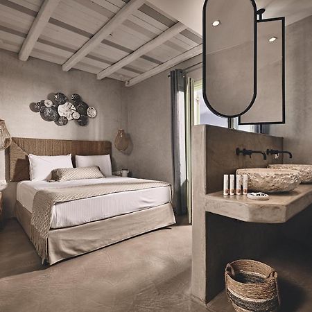Noon Beyond Accommodation Pollonia Bagian luar foto