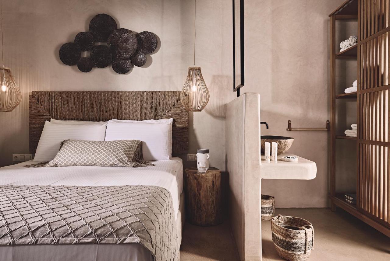 Noon Beyond Accommodation Pollonia Bagian luar foto