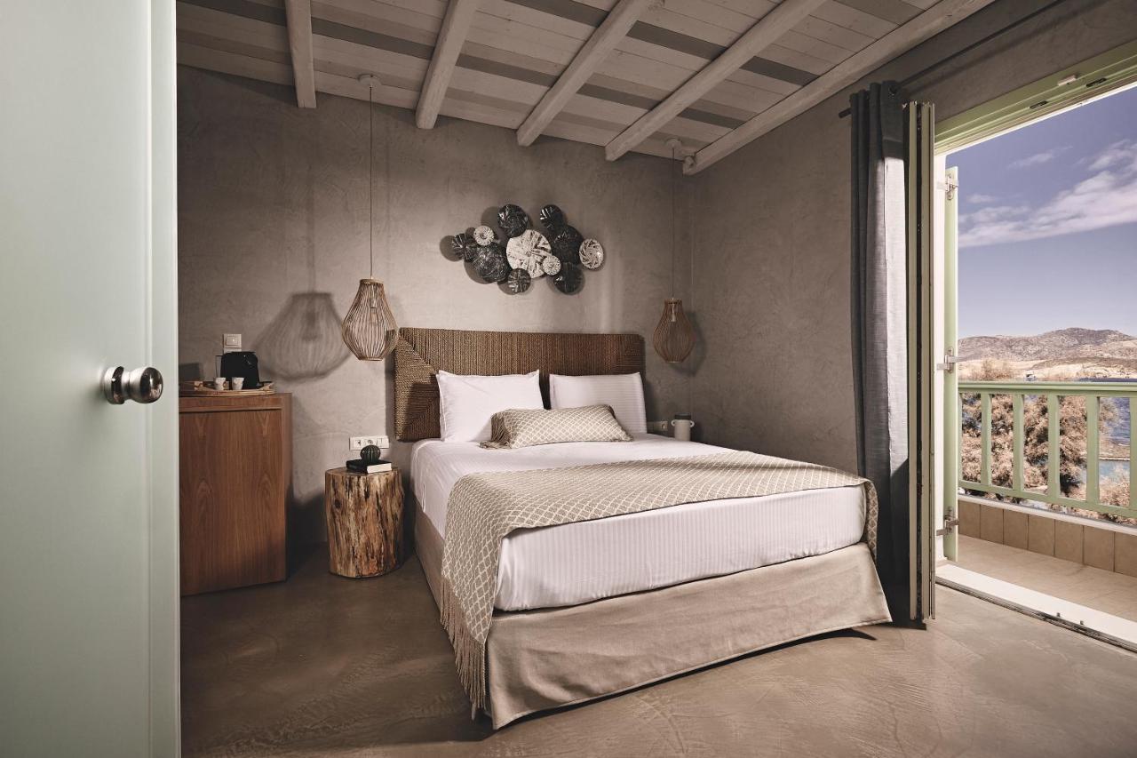 Noon Beyond Accommodation Pollonia Bagian luar foto